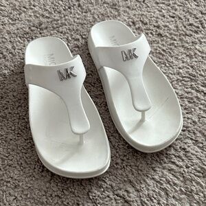 Michael Kors women  White Flip Flops